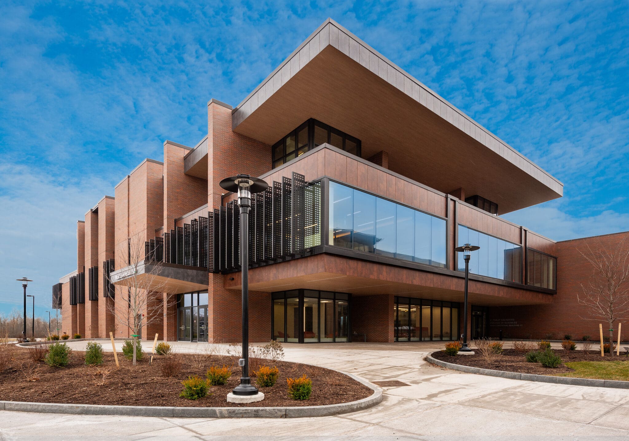 Rochester Institute of Technology’s Saunders College of Business – Max ...